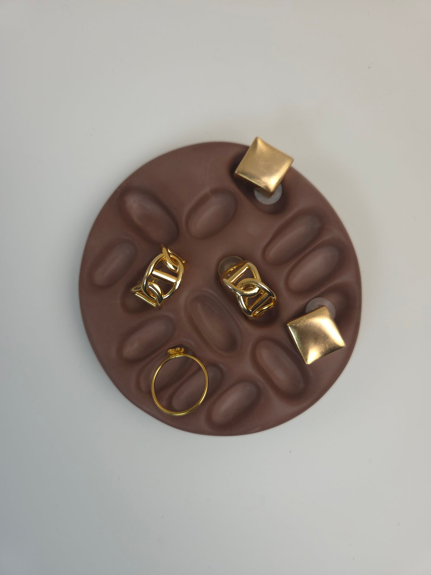 GLOWCATCHER - Ring Holder