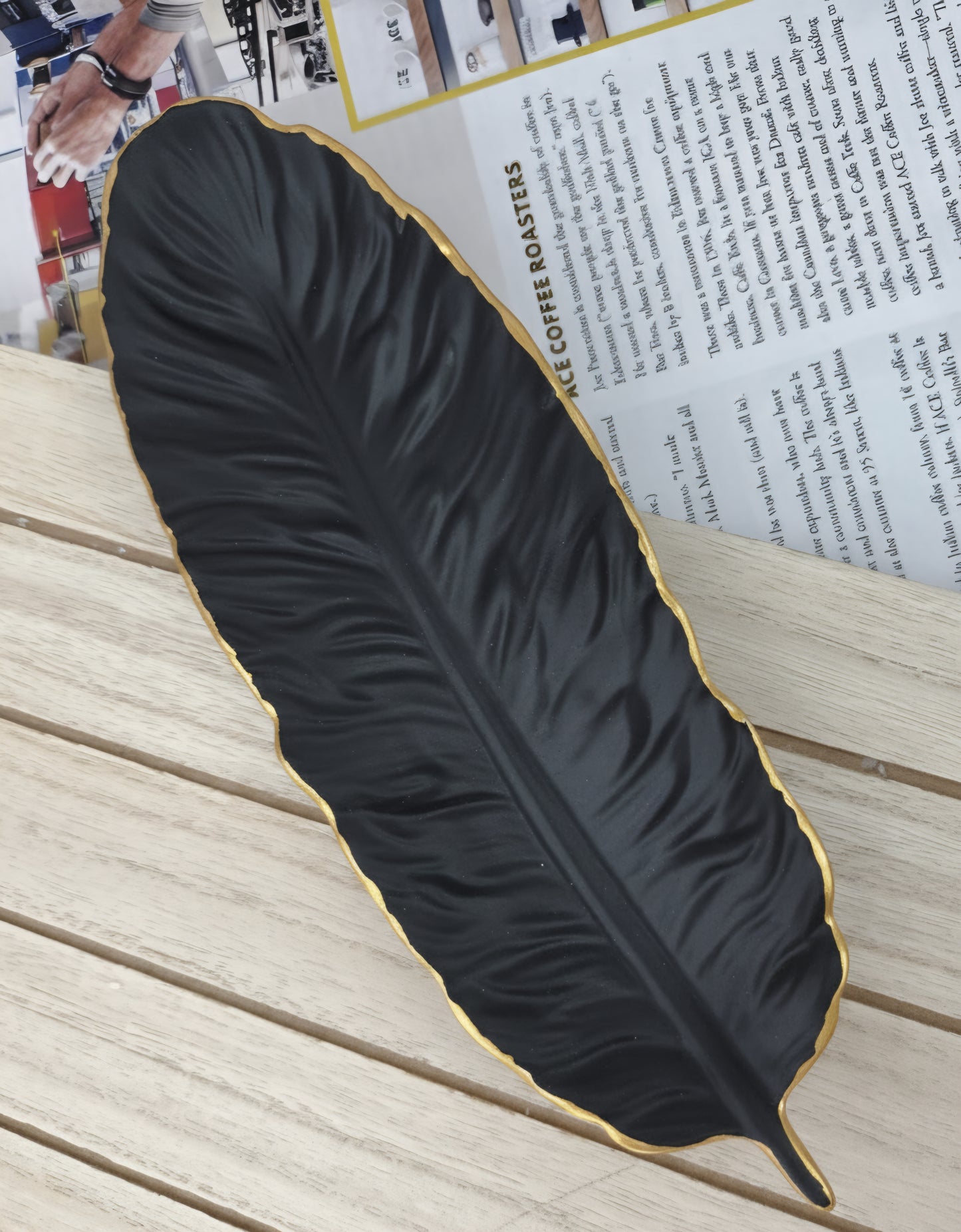 Leaf Decorative Tray with Gold Edge